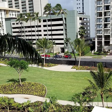 Waikiki Kuhio 1-Bedrm Apt, Ocean View, Free Parking & Wifi Honolulu Zewnętrze zdjęcie